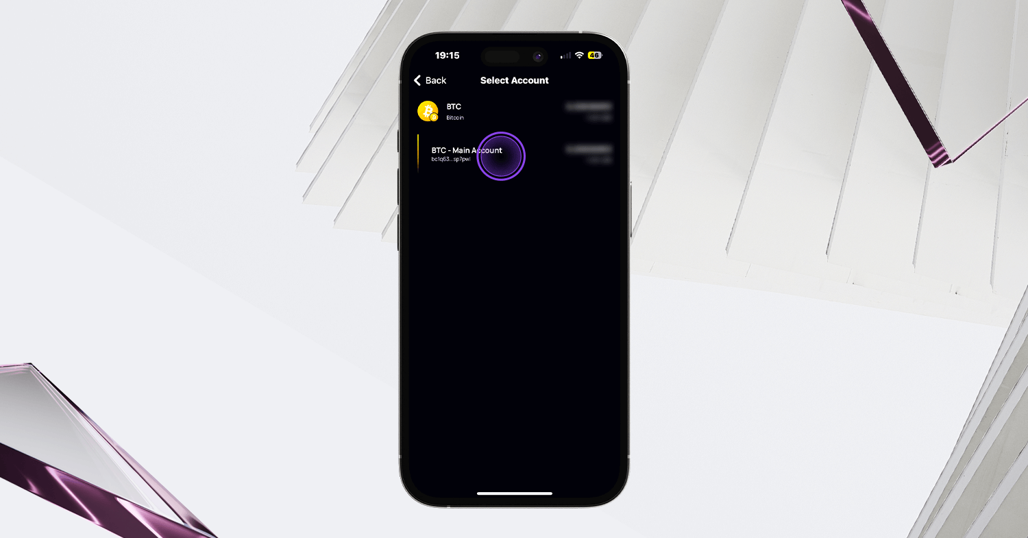 Tela de seleção de conta Bitcoin na Klever Wallet, com conta principal destacada para envio ou recebimento de BTC.
