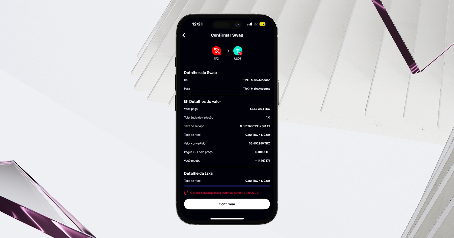 Tela de confirmação de swap de TRX para USDT na Klever Wallet, exibindo slippage, taxas e valor final convertido em tempo real.