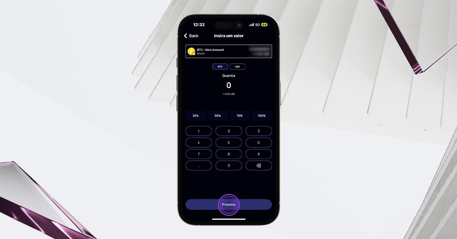 Tela da Klever Wallet exibindo o campo para inserir valor de envio em Bitcoin, com opções de porcentagem e botão 'Próximo' destacado.